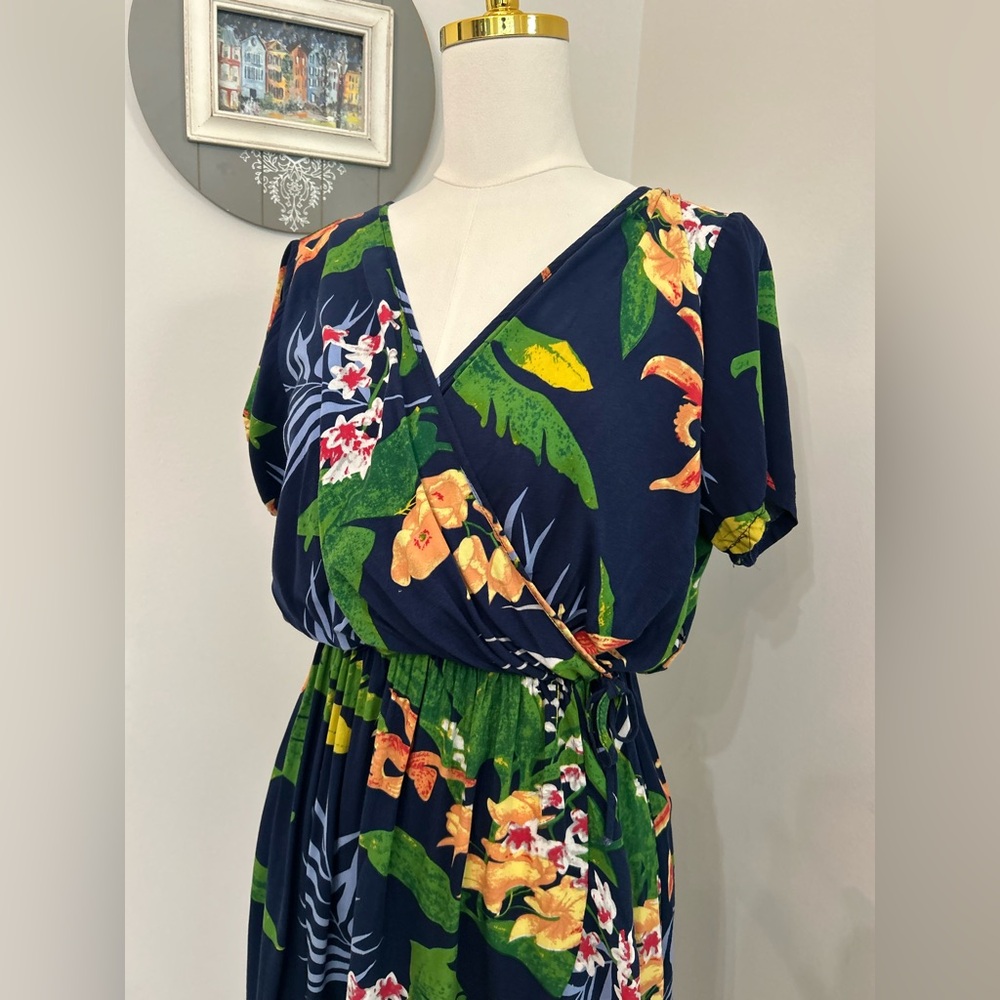 Floral Mini Dress Faux-Wrap Tropical Pattern Crossover Chest Short Sleeve Size M - Picture 5 of 9